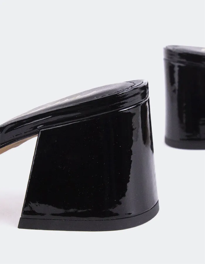 Clarabelle Black Patent