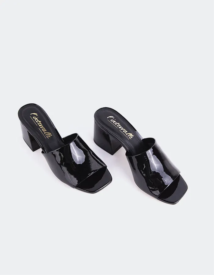 Clarabelle Black Patent