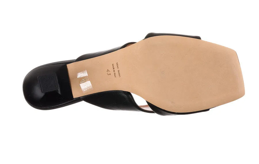 Eva Pesca Black