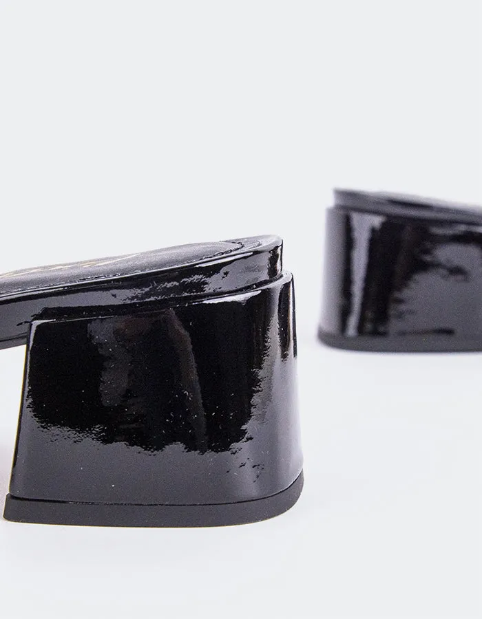 Fortunata Black Naplack