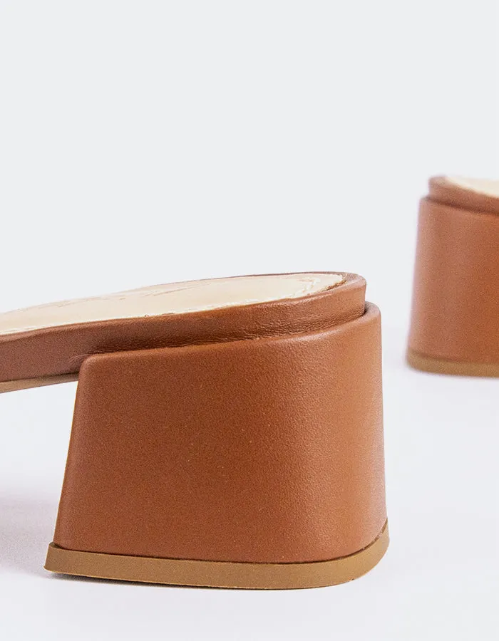 Fortunata Cognac Leather
