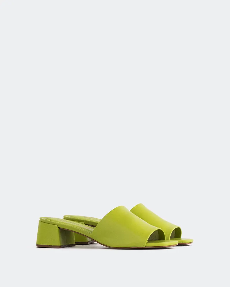 Fortunata Light Green Leather