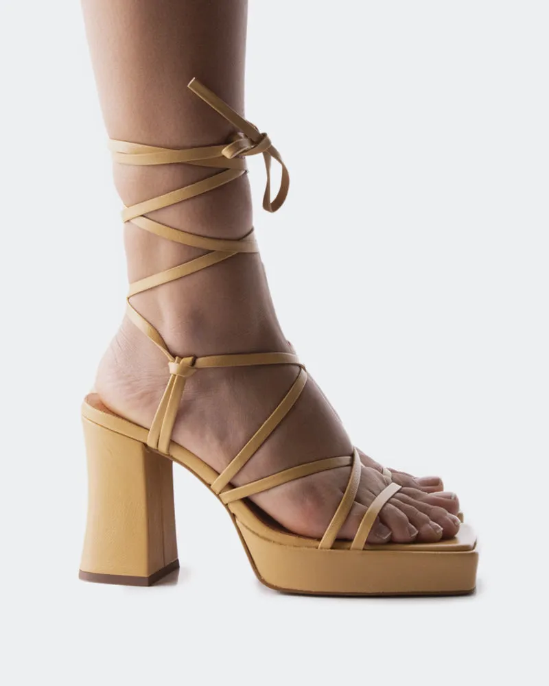 Grande Camel Leather