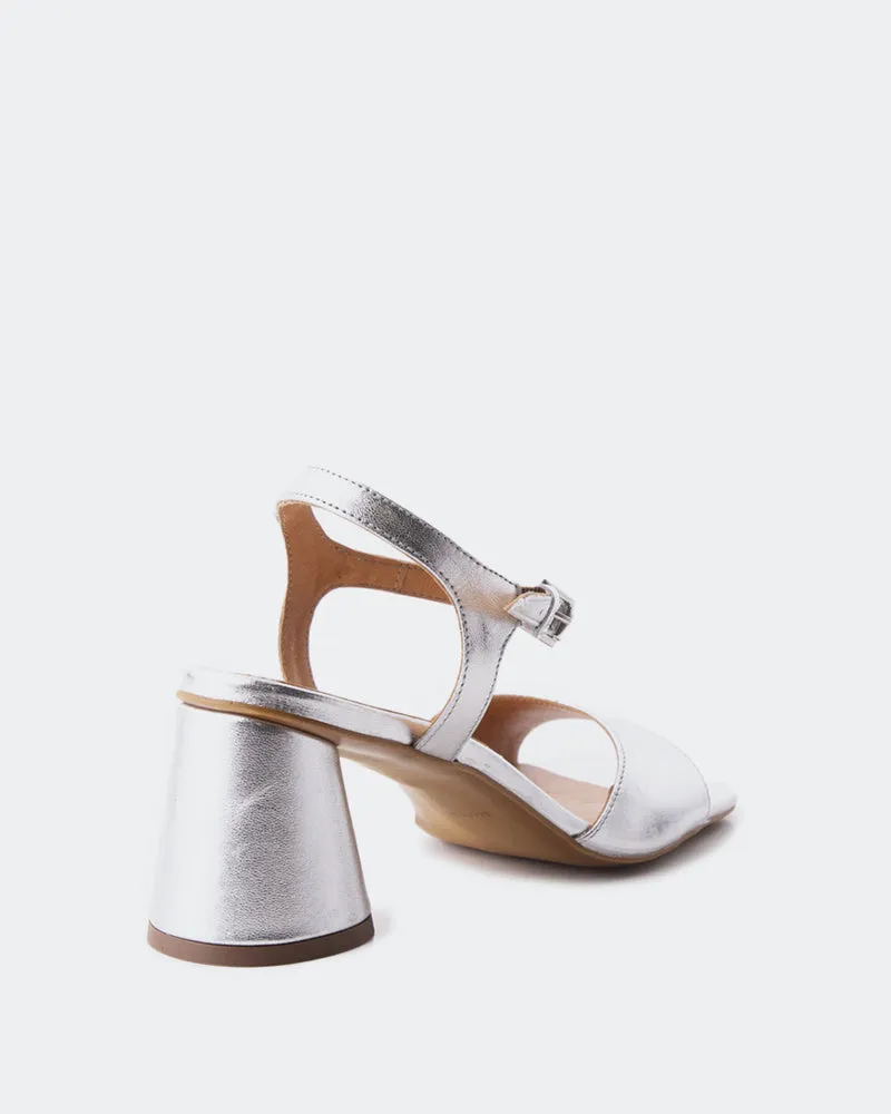 Kalona Silver Metal