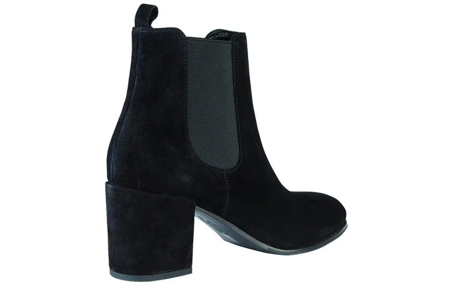 Ken Rubber Black