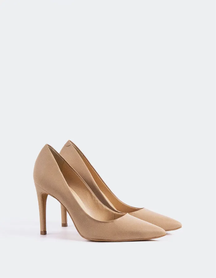 Love Nude Leather