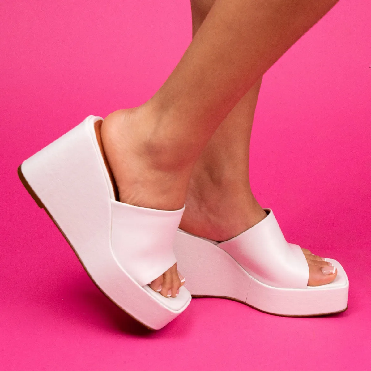 Matamoros White Leather