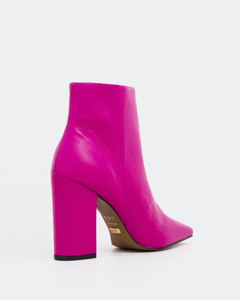 Nesrine Fuschia Leather