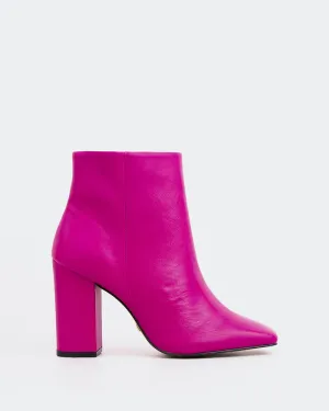 Nesrine Fuschia Leather