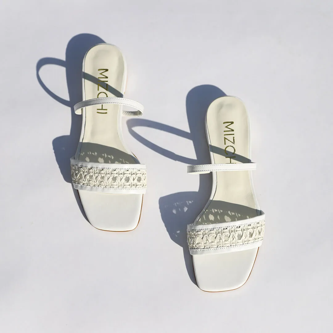 SELLY SUMMER - flat sandals