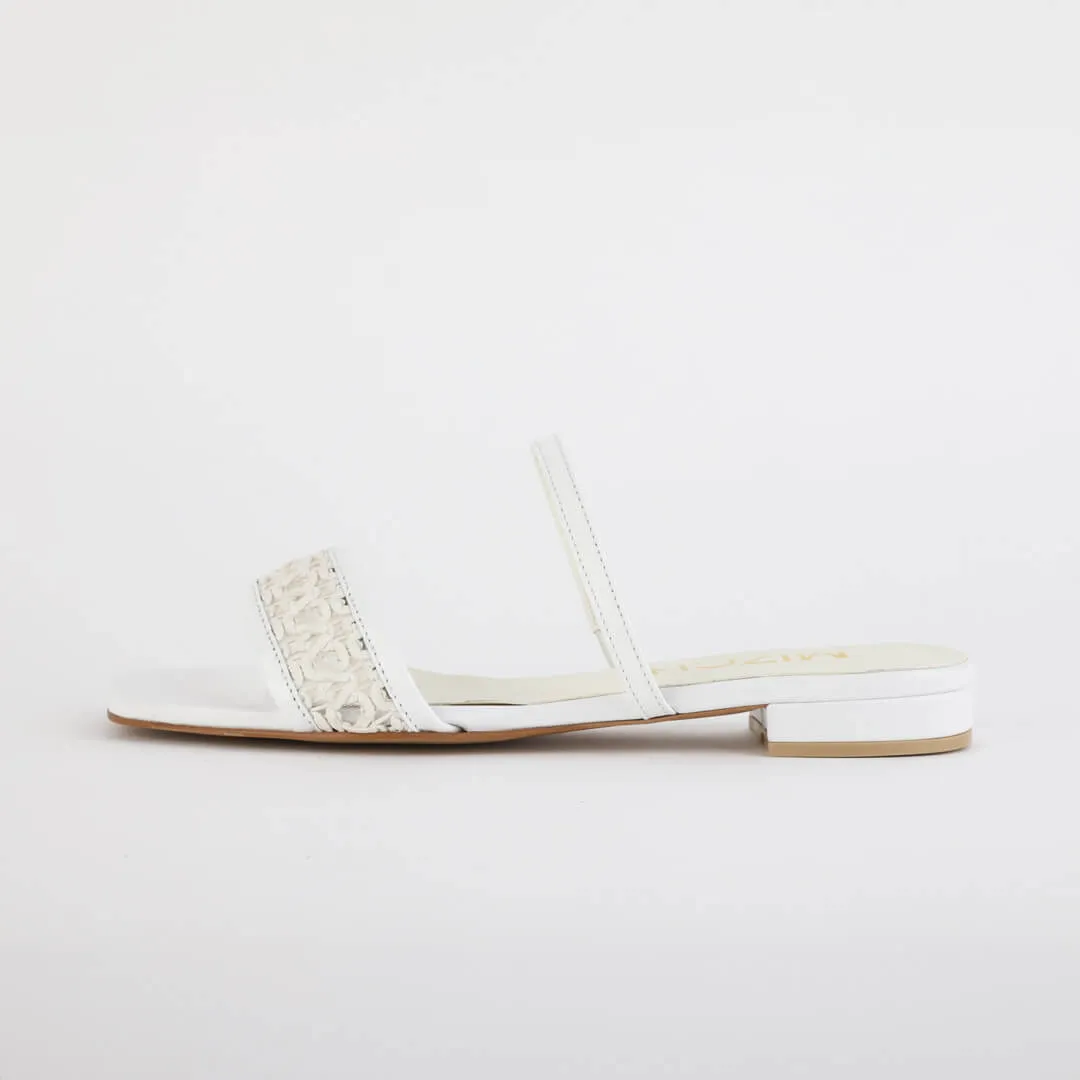 SELLY SUMMER - flat sandals