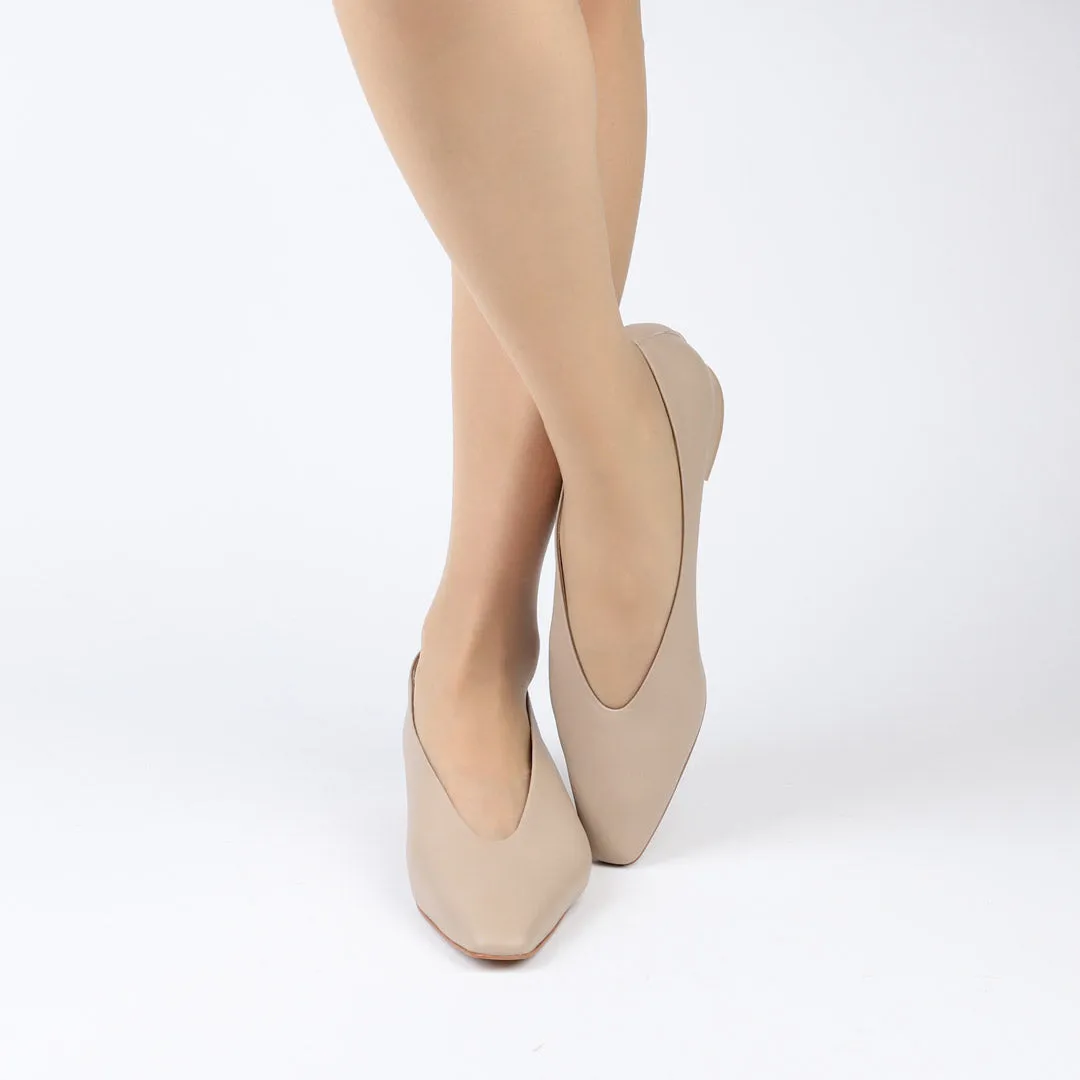 *UK size 1 - LETSBE - light beige , 1.5cm heels