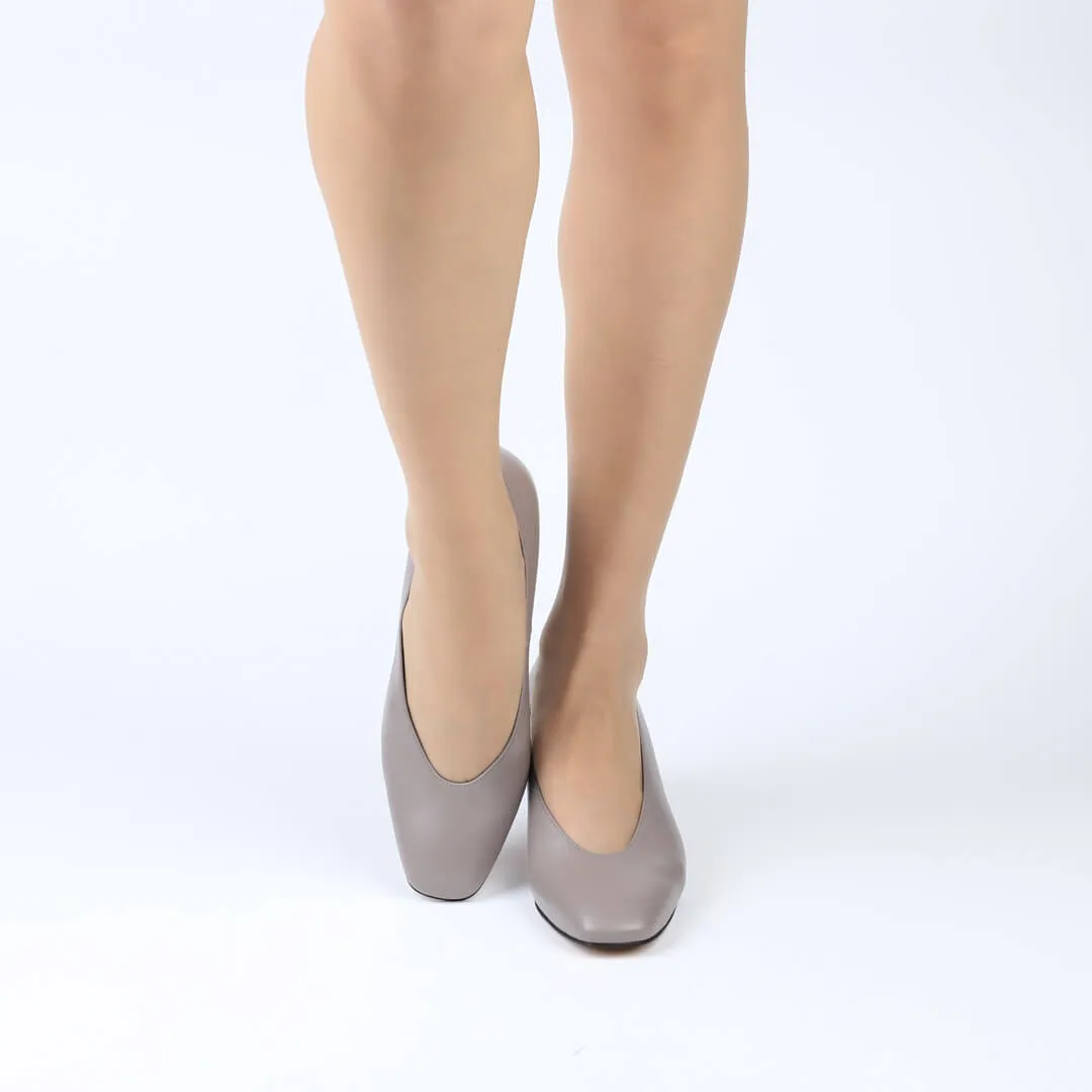 *UK size 13 - WILLOW - black, 5cm heels
