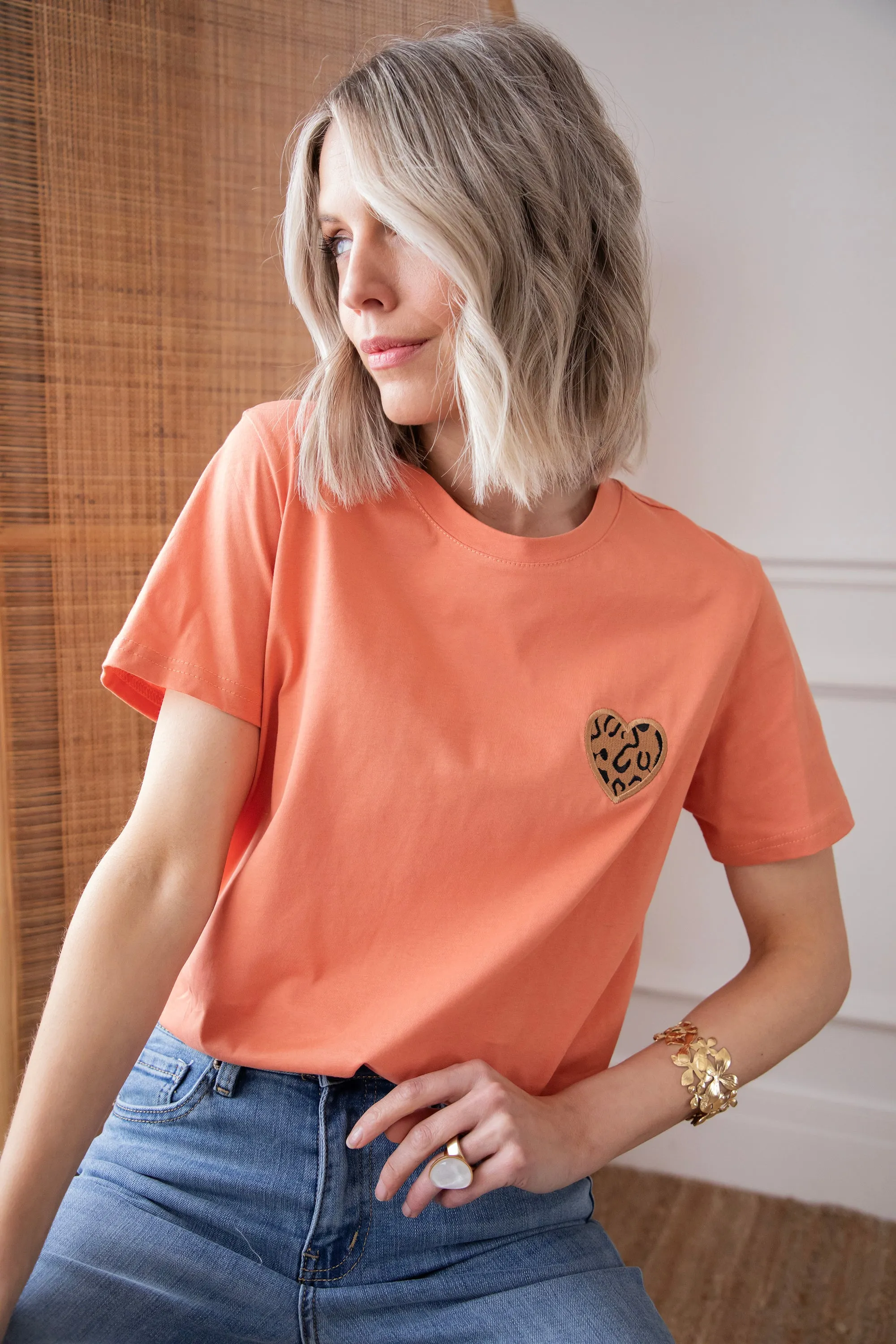 Wild Beating Heart Coral - T-Shirt