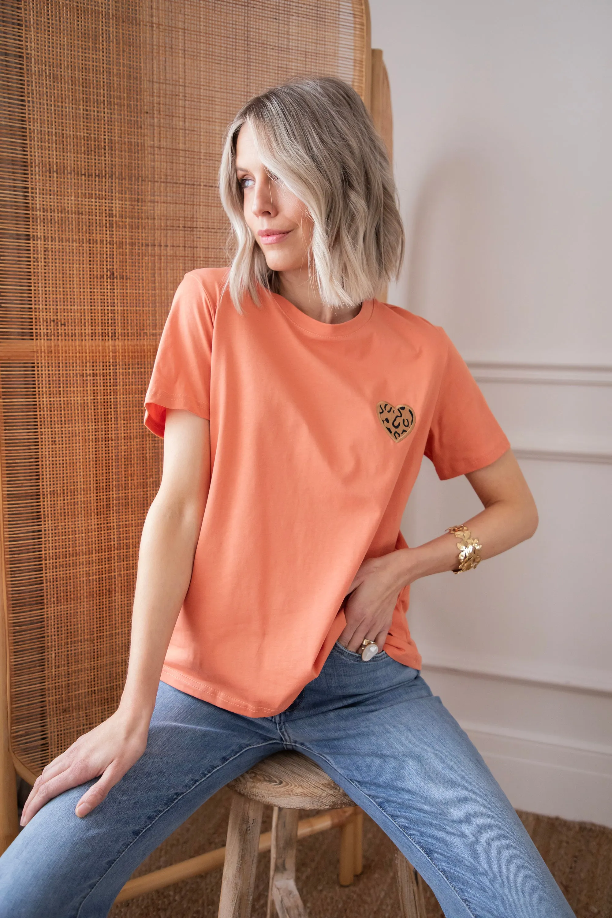 Wild Beating Heart Coral - T-Shirt