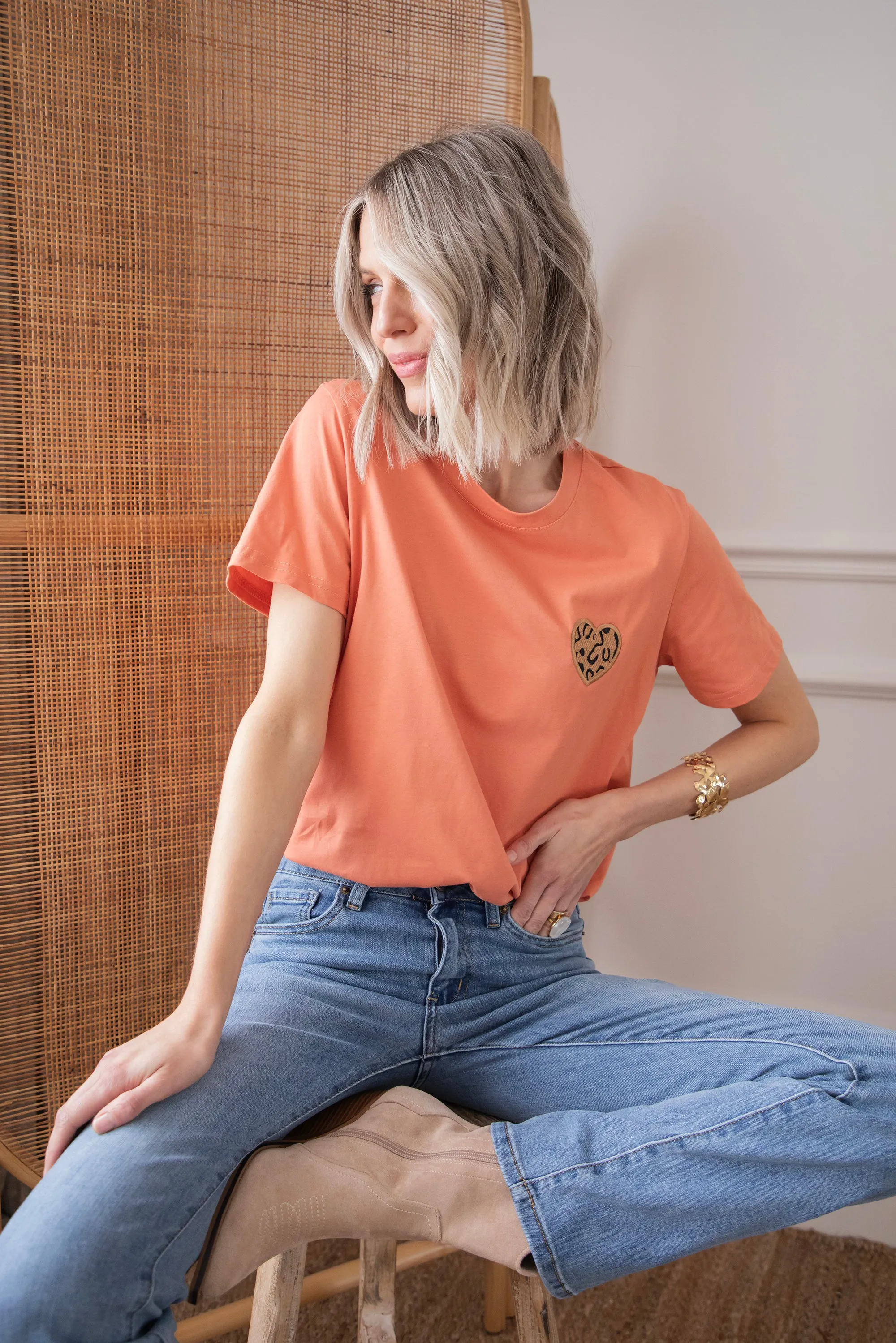Wild Beating Heart Coral - T-Shirt
