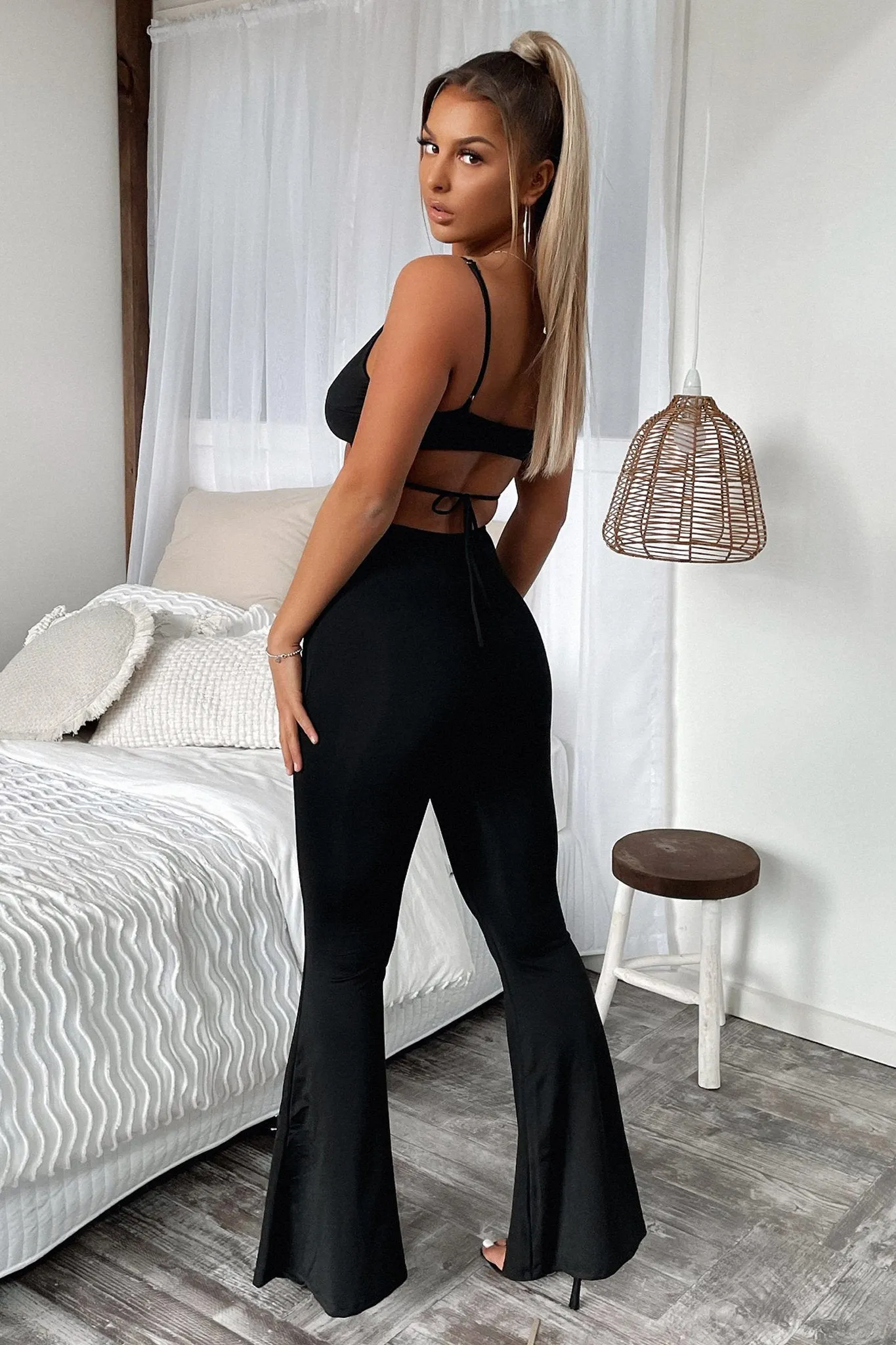 Zoya Flare Pants - Black